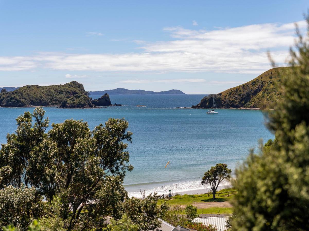 Chucks Retreat - Opito Bay Holiday Home Whitianga Exterior photo