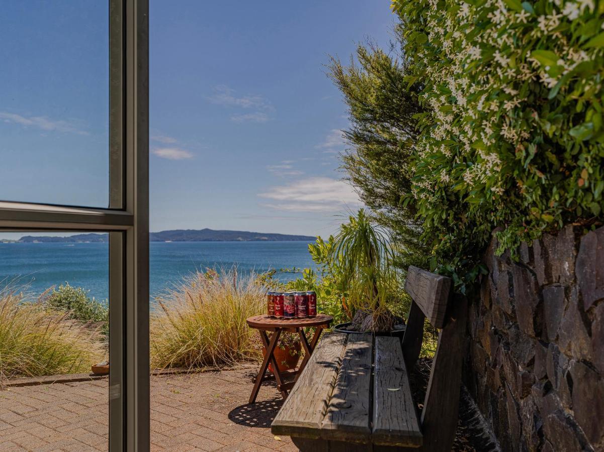 Chucks Retreat - Opito Bay Holiday Home Whitianga Exterior photo